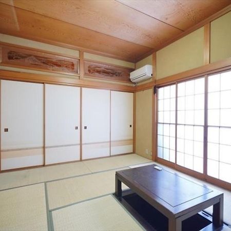 海と駅の近くのゲストハウス海悠 伊東市 エクステリア 写真